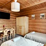 Drewniane Wrota Apartman