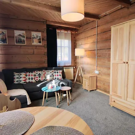 Apartament Drewniane Wrota *