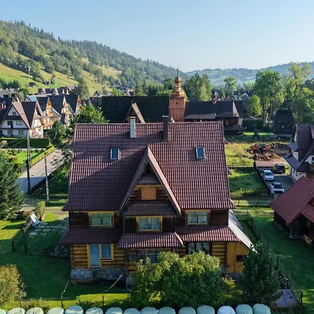 Apartman Drewniane Wrota *